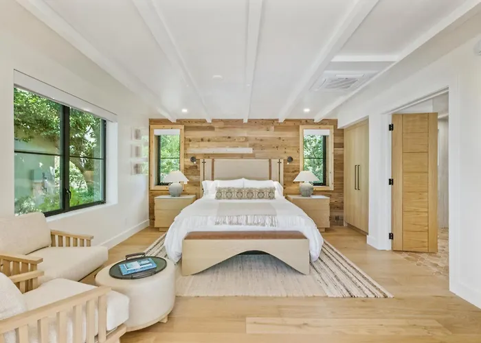 The Joy - And Luxury Creekside 4*