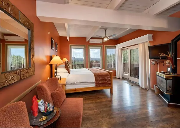 The Joy - And Luxury Creekside 4*